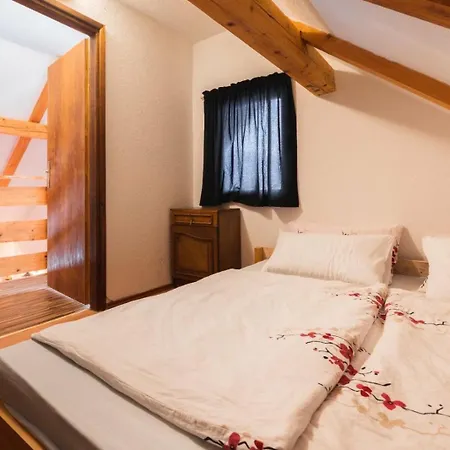 Feriehus Planinska Kuca Oblak